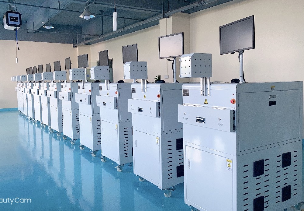 Pneumatic shielding box